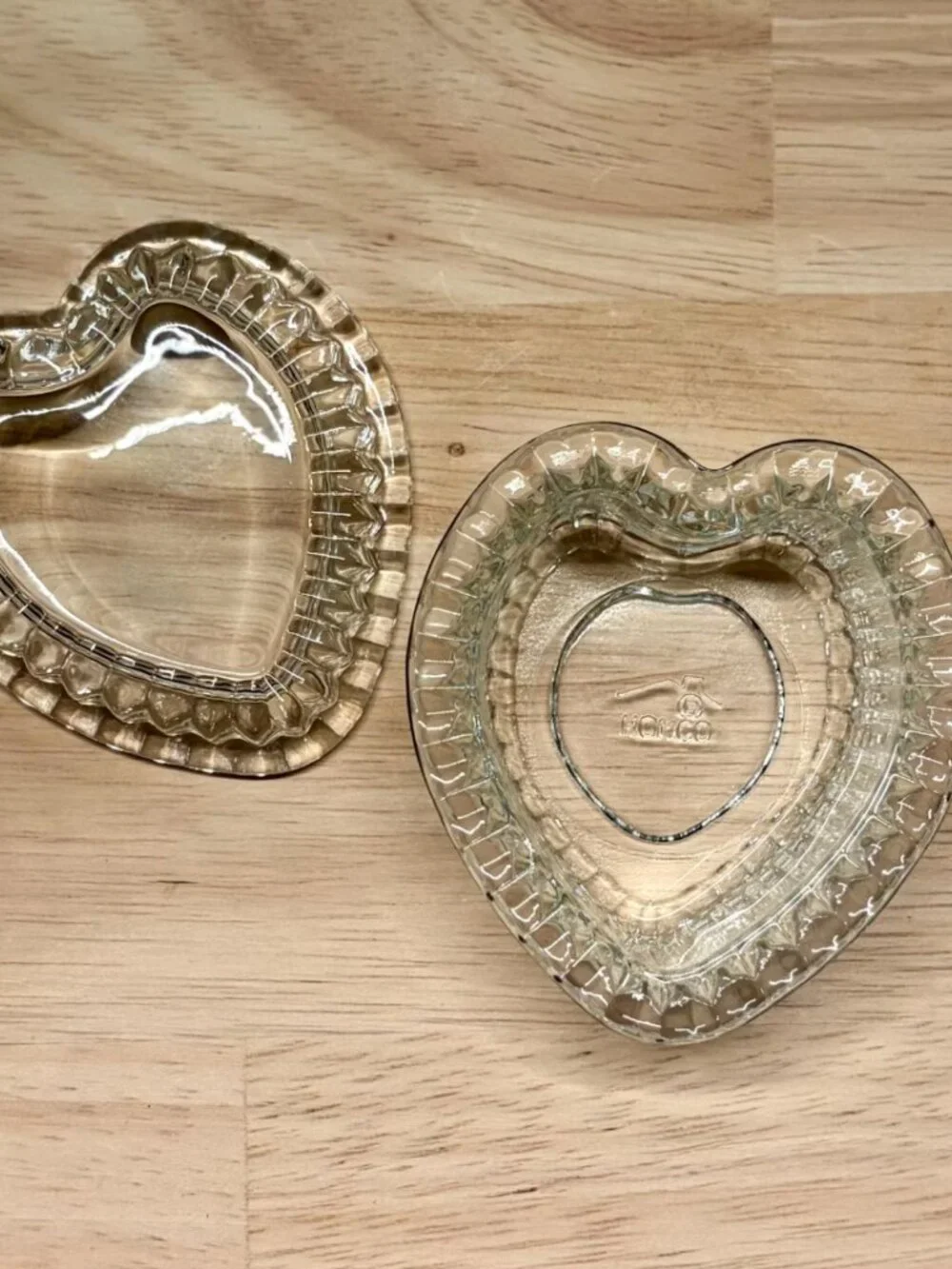 Small Vintage HOMCO Glass Heart Trinket Dish With Lid